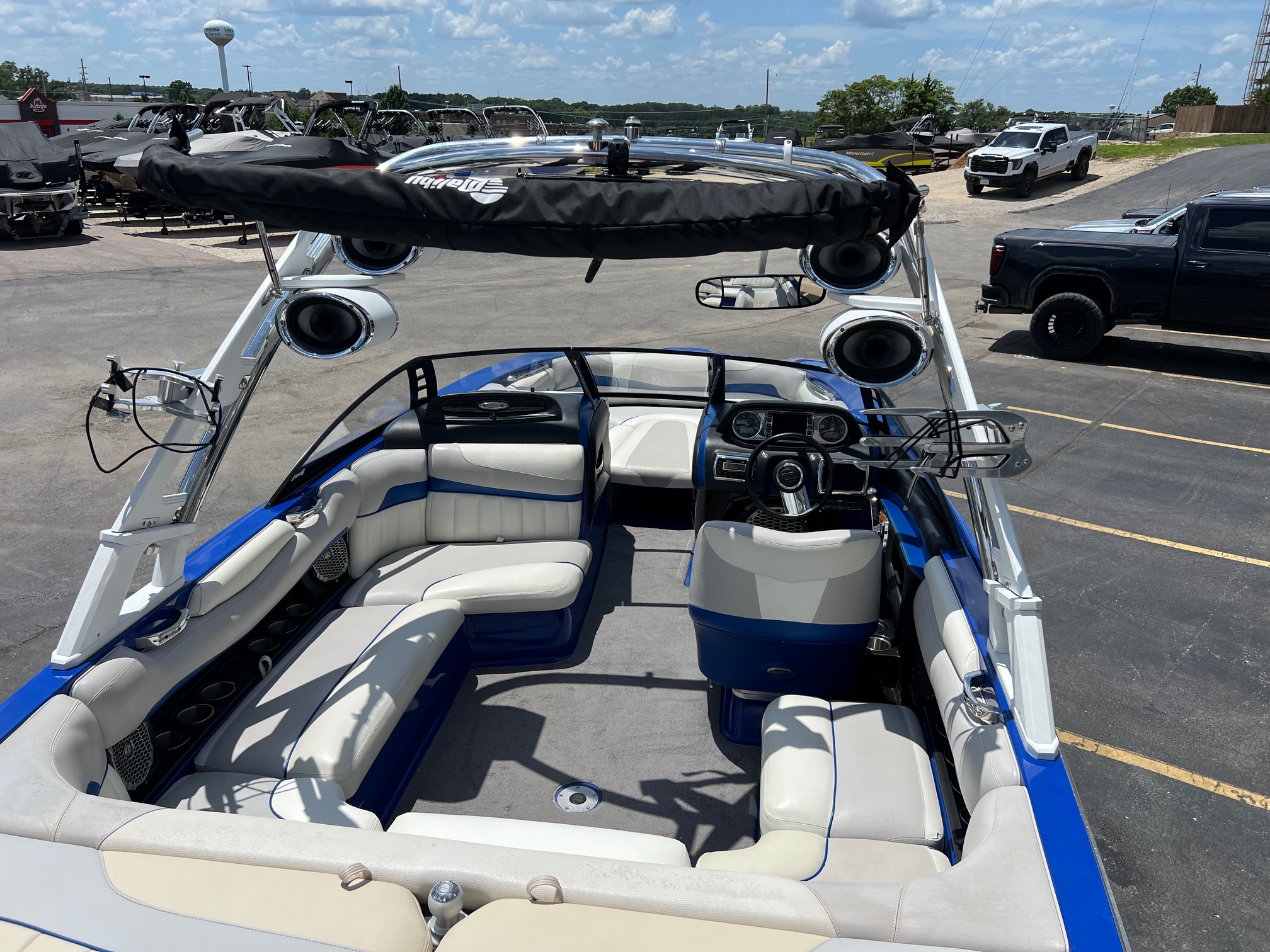 2012 MALIBU 22 MXZ WAKESETTER  Icon